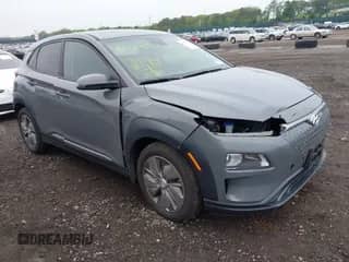 2019 Hyundai Kona Limited z VIN KM8K33AG3KU030355, wystawiony jako IAAI lot #42377611 z przebiegiem 81 807 mil mil oraz . Historia ofert i sprzedaży dostępna na DreamBid. Obrazek 1.