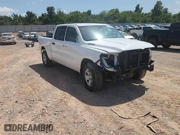 2023 Ram 1500 Tradesman z VIN 1C6RRENT4PN592651, wystawiony jako Copart lot #65405355 z przebiegiem 53 443 mil mil oraz Szkoda całkowita • Salvage title. Historia ofert i sprzedaży dostępna na DreamBid. Obrazek 14.