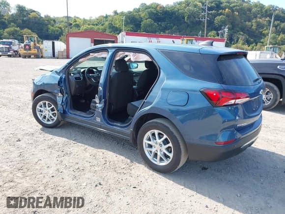 ✅ 2024 Chevrolet Equinox LT • VIN: 3GNAXUEGXRL248342 • Lot: 43196046. Listed on IAAI with 12,544 mi. Free auction sales archive from the USA and detailed vehicle history report at DreamBid. Image 3.