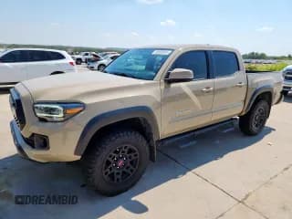 ✅ 2017 Toyota Tacoma SR5 • VIN: 5TFAZ5CN9HX036447 • Lot: 80800805. Listed on Copart with 76,777 mi. Free auction sales archive from the USA and detailed vehicle history report at DreamBid. Image 1.