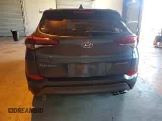 2016 Hyundai Tucson Limited z VIN KM8J33A25GU200156, wystawiony jako Copart lot #89450405 z przebiegiem 151 049 mil mil oraz Czysty tytuł • Clean title. Historia ofert i sprzedaży dostępna na DreamBid. Obrazek 6.