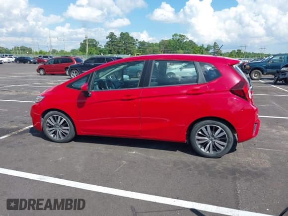 ✅ 2016 Honda Fit EX • VIN: JHMGK5H7XGX000496 • Lot: 42552607. Listed on IAAI with 44,835 mi. Free auction sales archive from the USA and detailed vehicle history report at DreamBid. Image 14.