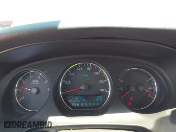 ✅ 2006 Chevrolet Monte Carlo LTZ • VIN: 2G1WN151969213930 • Лот: 42719098. Опубликован ранее на IAAI с пробегом 192 392 миль. Бесплатный доступ к архиву аукционных продаж из США и подробный отчёт об истории автомобиля на DreamBid. Изображение 7.