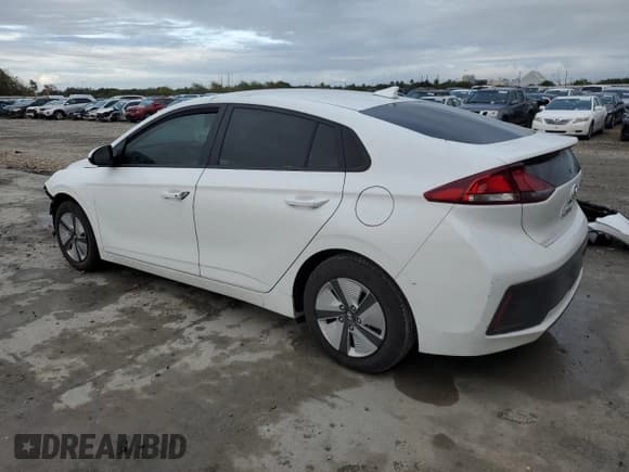 ✅ 2022 Hyundai Ioniq Blue • VIN: KMHC65LC5NU266480 • Lot: 85095404. Wystawiony na Copart z przebiegiem 56 183 mil. Bezpłatny archiwum sprzedaży aukcyjnych z USA i szczegółowy raport historii pojazdu na DreamBid. Zdjęcie 2.