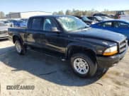 ✅ 2004 Dodge Dakota SLT • VIN: 1D7HG48N54S713479 • Lot: 77162514. Wystawiony na Copart z przebiegiem 134 212 mil. Bezpłatny archiwum sprzedaży aukcyjnych z USA i szczegółowy raport historii pojazdu na DreamBid. Zdjęcie 4.