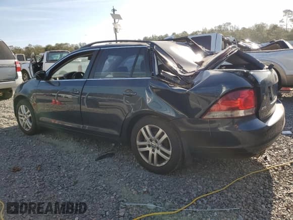 ✅ 2010 Volkswagen Jetta TDI • VIN: 3VWPL7AJ4AM637541 • Lot: 76248454. Listed on Copart with 154,831 mi. Free auction sales archive from the USA and detailed vehicle history report at DreamBid. Image 2.