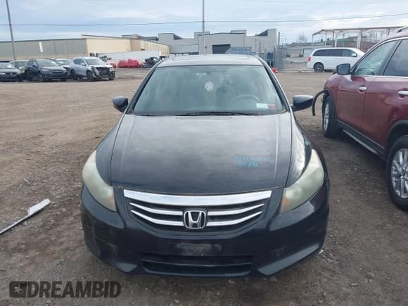 ✅ 2011 Honda Accord EX • VIN: 1HGCP2F7XBA067955 • Лот: 42070691. Опубликован ранее на IAAI с пробегом 256 510 миль. Бесплатный доступ к архиву аукционных продаж из США и подробный отчёт об истории автомобиля на DreamBid. Изображение 12.