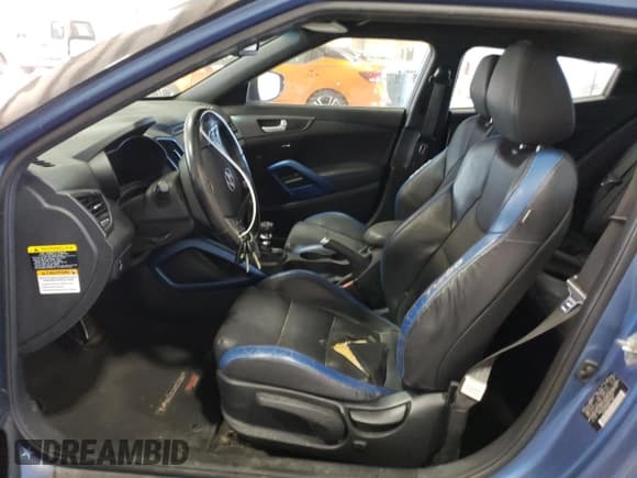 ✅ 2016 Hyundai Veloster Turbo • VIN: KMHTC6AE9GU264107 • Lot: 76879324. Wystawiony na Copart z przebiegiem 162 210 mil. Bezpłatny archiwum sprzedaży aukcyjnych z USA i szczegółowy raport historii pojazdu na DreamBid. Zdjęcie 7.