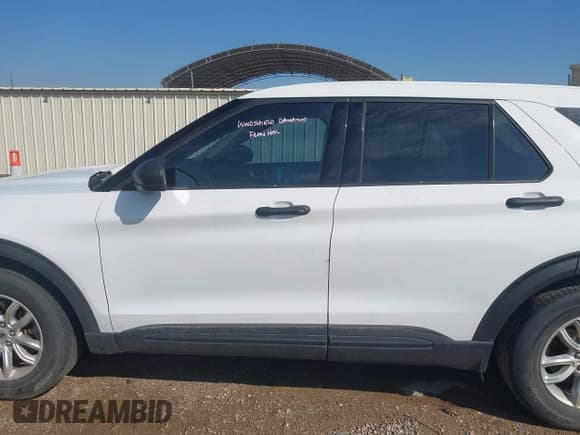 ✅ 2020 Ford Explorer • VIN: 1FMSK7BH2LGB82046 • Lot: 42324898. Listed on IAAI with 50,169 mi. Free auction sales archive from the USA and detailed vehicle history report at DreamBid. Image 14.