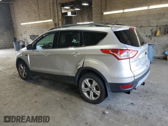 ✅ 2014 Ford Escape SE • VIN: 1FMCU9GX5EUA36691 • Лот: 60871255. Опубликован ранее на Copart с пробегом 157 744 миль. Бесплатный доступ к архиву аукционных продаж из США и подробный отчёт об истории автомобиля на DreamBid. Изображение 2.