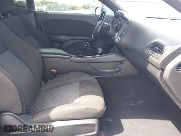 ✅ 2020 Dodge Challenger SXT • VIN: 2C3CDZAG4LH206315 • Lot: 43418268. Listed on IAAI with 106,135 mi. Free auction sales archive from the USA and detailed vehicle history report at DreamBid. Image 5.