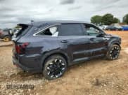 ✅ 2025 Kia Sorento EX • VIN: 5XYRH4JF9SG333983 • Lot: 89610715. Wystawiony na Copart z przebiegiem 17 993 mil. Bezpłatny archiwum sprzedaży aukcyjnych z USA i szczegółowy raport historii pojazdu na DreamBid. Zdjęcie 3.
