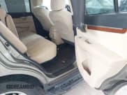 ✅ 2008 Hyundai Santa Fe SE • VIN: 5NMSH73E48H170293 • Lot: 43422685. Wystawiony na IAAI z przebiegiem 195 842 mil. Bezpłatny archiwum sprzedaży aukcyjnych z USA i szczegółowy raport historii pojazdu na DreamBid. Zdjęcie 8.