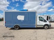 ✅ 2016 Ford Transit • VIN: 1FDBF9ZMXGKA85375 • Lot: 41524662. Wystawiony na IAAI z przebiegiem 183 792 mil. Bezpłatny archiwum sprzedaży aukcyjnych z USA i szczegółowy raport historii pojazdu na DreamBid. Zdjęcie 13.