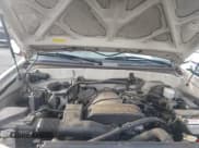 ✅ 2002 Toyota Sequoia SR5 • VIN: 5TDZT34A52S128205 • Lot: 43780619. Listed on IAAI with 270,701 mi. Free auction sales archive from the USA and detailed vehicle history report at DreamBid. Image 10.