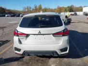 ✅ 2020 Mitsubishi Outlander ES • VIN: JA4AR3AU6LU014019 • Lot: 43585672. Listed on IAAI with 76,459 mi. Free auction sales archive from the USA and detailed vehicle history report at DreamBid. Image 17.