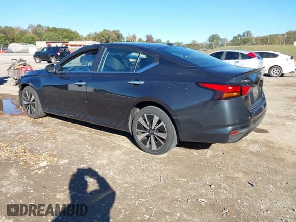 ✅ 2021 Nissan Altima SV • VIN: 1N4BL4DW2MN307142 • Lot: 43425404. Wystawiony na IAAI z przebiegiem 101 973 mil. Bezpłatny archiwum sprzedaży aukcyjnych z USA i szczegółowy raport historii pojazdu na DreamBid. Zdjęcie 3.