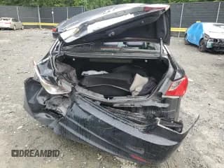 ✅ 2013 Hyundai Sonata GLS • VIN: 5NPEB4AC7DH742677 • Lot: 62876454. Listed on Copart with 240,222 mi. Free auction sales archive from the USA and detailed vehicle history report at DreamBid. Image 6.