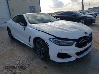 ✅ 2019 BMW 8 Series M850i xDrive • VIN: WBABC4C55KBJ35736 • Лот: 59875482. Опубликован ранее на Copart с пробегом Не указан. Бесплатный доступ к архиву аукционных продаж из США и подробный отчёт об истории автомобиля на DreamBid. Изображение 1.