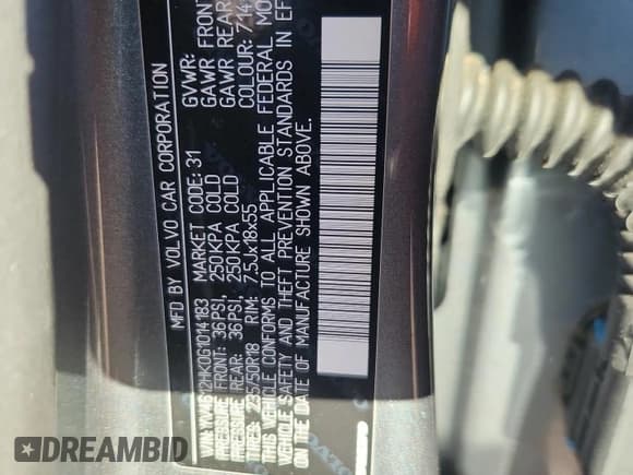 ✅ 2016 Volvo V60 T5 • VIN: YV4612HK0G1014183 • Лот: 91022835. Опубликован ранее на Copart с пробегом Не указан. Бесплатный доступ к архиву аукционных продаж из США и подробный отчёт об истории автомобиля на DreamBid. Изображение 13.