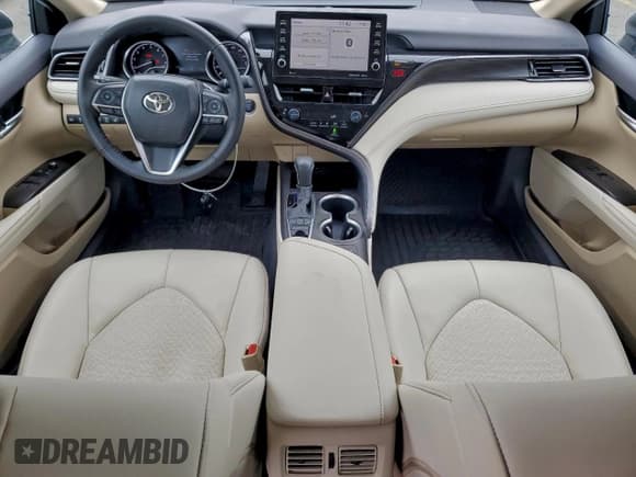 ✅ 2023 Toyota Camry XLE • VIN: 4T1F11AK8PU810617 • Лот: 93401835. Опубликован ранее на Copart с пробегом 6 227 миль. Бесплатный доступ к архиву аукционных продаж из США и подробный отчёт об истории автомобиля на DreamBid. Изображение 8.