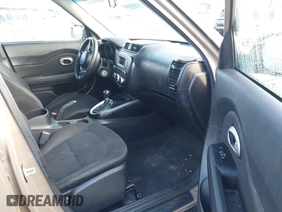 ✅ 2015 Kia Soul • VIN: KNDJN2A24F7168323 • Лот: 43610222. Опубликован ранее на IAAI с пробегом 106 023 миль. Бесплатный доступ к архиву аукционных продаж из США и подробный отчёт об истории автомобиля на DreamBid. Изображение 5.