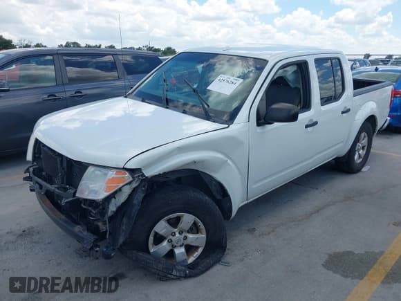 ✅ 2013 Nissan Frontier SL • VIN: 1N6AD0ER4DN749017 • Lot: 42576284. Wystawiony na IAAI z przebiegiem 127 867 mil. Bezpłatny archiwum sprzedaży aukcyjnych z USA i szczegółowy raport historii pojazdu na DreamBid. Zdjęcie 2.