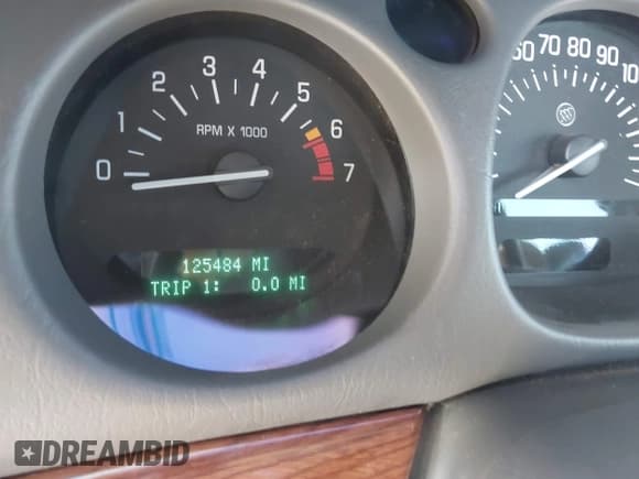 ✅ 2003 Buick LeSabre Custom • VIN: 1G4HP52K334125948 • Lot: 43704597. Wystawiony na IAAI z przebiegiem 125 484 mil. Bezpłatny archiwum sprzedaży aukcyjnych z USA i szczegółowy raport historii pojazdu na DreamBid. Zdjęcie 7.