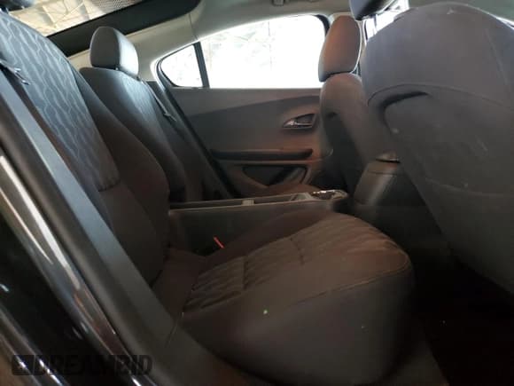 ✅ 2015 Chevrolet Volt • VIN: 1G1RA6E40FU119289 • Lot: 81178974. Wystawiony na Copart z przebiegiem 167 770 mil. Bezpłatny archiwum sprzedaży aukcyjnych z USA i szczegółowy raport historii pojazdu na DreamBid. Zdjęcie 10.