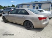 ✅ 2007 Hyundai Sonata GLS • VIN: 5NPET46C07H261390 • Лот: 72647154. Опубликован ранее на Copart с пробегом 131 116 миль. Бесплатный доступ к архиву аукционных продаж из США и подробный отчёт об истории автомобиля на DreamBid. Изображение 2.