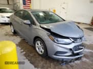 ✅ 2017 Chevrolet Cruze LT • VIN: 1G1BE5SM5H7141116 • Лот: 41968763. Опубликован ранее на Copart с пробегом 73 210 миль. Бесплатный доступ к архиву аукционных продаж из США и подробный отчёт об истории автомобиля на DreamBid. Изображение 4.