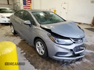 ✅ 2017 Chevrolet Cruze LT • VIN: 1G1BE5SM5H7141116 • Lot: 41968763. Wystawiony na Copart z przebiegiem 73 210 mil. Bezpłatny archiwum sprzedaży aukcyjnych z USA i szczegółowy raport historii pojazdu na DreamBid. Zdjęcie 4.