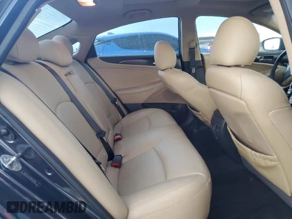 ✅ 2013 Hyundai Sonata SE • VIN: 5NPEC4AC7DH597864 • Lot: 71819084. Listed on Copart with 148,865 mi. Free auction sales archive from the USA and detailed vehicle history report at DreamBid. Image 10.