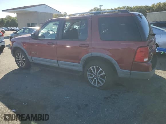 ✅ 2002 Ford Explorer XLT • VIN: 1FMZU73E62ZA56126 • Lot: 85899615. Wystawiony na Copart z przebiegiem 175 995 mil. Bezpłatny archiwum sprzedaży aukcyjnych z USA i szczegółowy raport historii pojazdu na DreamBid. Zdjęcie 2.