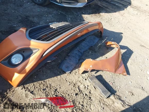 ✅ 2016 Hyundai Veloster Turbo Rally Edition • VIN: KMHTC6AE4GU304285 • Лот: 43133359. Опубликован ранее на IAAI с пробегом 186 694 миль. Бесплатный доступ к архиву аукционных продаж из США и подробный отчёт об истории автомобиля на DreamBid. Изображение 12.