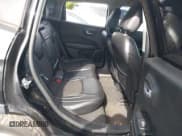 ✅ 2018 Jeep Compass Latitude • VIN: 3C4NJCBB8JT124640 • Lot: 42182791. Wystawiony na IAAI z przebiegiem 179 376 mil. Bezpłatny archiwum sprzedaży aukcyjnych z USA i szczegółowy raport historii pojazdu na DreamBid. Zdjęcie 8.