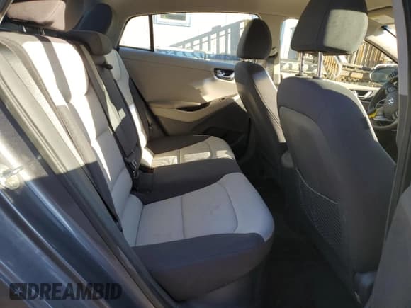 ✅ 2019 Hyundai Ioniq SEL • VIN: KMHC75LC0KU105964 • Lot: 84591884. Wystawiony na Copart z przebiegiem 260 968 mil. Bezpłatny archiwum sprzedaży aukcyjnych z USA i szczegółowy raport historii pojazdu na DreamBid. Zdjęcie 10.