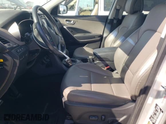 ✅ 2015 Hyundai Santa Fe • VIN: 5XYZWDLA0FG293175 • Лот: 67732893. Опубликован ранее на Copart с пробегом 121 014 миль. Бесплатный доступ к архиву аукционных продаж из США и подробный отчёт об истории автомобиля на DreamBid. Изображение 7.