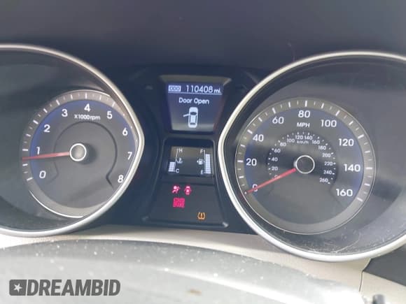 ✅ 2013 Hyundai Elantra • VIN: KMHD35LE2DU022637 • Lot: 42272686. Listed on IAAI with 110,408 mi. Free auction sales archive from the USA and detailed vehicle history report at DreamBid. Image 7.