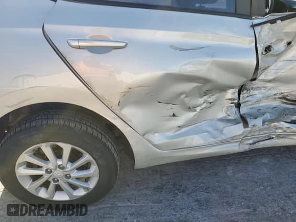 ✅ 2018 Hyundai Accent SE • VIN: 3KPC24A39JE032641 • Лот: 85773974. Опубликован ранее на Copart с пробегом 56 768 миль. Бесплатный доступ к архиву аукционных продаж из США и подробный отчёт об истории автомобиля на DreamBid. Изображение 10.