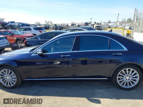 ✅ 2015 Mercedes-Benz S 550 • VIN: WDDUG8CB4FA185008 • Lot: 43610189. Listed on IAAI with 60,760 mi. Free auction sales archive from the USA and detailed vehicle history report at DreamBid. Image 14.