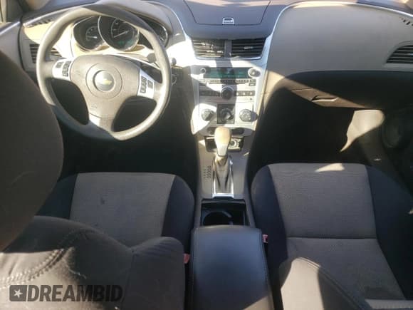 ✅ 2012 Chevrolet Malibu 1LS • VIN: 1G1ZB5E06CF280444 • Lot: 81334554. Listed on Copart with 175,529 mi. Free auction sales archive from the USA and detailed vehicle history report at DreamBid. Image 8.