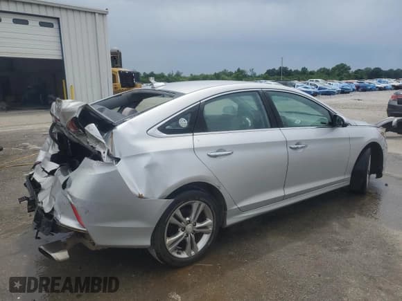 ✅ 2018 Hyundai Sonata Limited • VIN: 5NPE34AF2JH678843 • Лот: 56187945. Опубликован ранее на Copart с пробегом 129 809 миль. Бесплатный доступ к архиву аукционных продаж из США и подробный отчёт об истории автомобиля на DreamBid. Изображение 3.