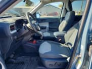 ✅ 2022 Ford Maverick Lariat • VIN: 3FTTW8E38NRA95816 • Lot: 91032745. Wystawiony na Copart z przebiegiem 42 431 mil. Bezpłatny archiwum sprzedaży aukcyjnych z USA i szczegółowy raport historii pojazdu na DreamBid. Zdjęcie 7.