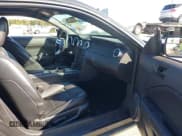 ✅ 2007 Ford Mustang Deluxe • VIN: 1ZVFT80NX75300411 • Лот: 43453183. Опубликован ранее на IAAI с пробегом 161 559 миль. Бесплатный доступ к архиву аукционных продаж из США и подробный отчёт об истории автомобиля на DreamBid. Изображение 5.