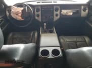 ✅ 2014 Ford Expedition Max Limited • VIN: 1FMJK1K59EEF21320 • Lot: 67022395. Wystawiony na Copart z przebiegiem 143 732 mil. Bezpłatny archiwum sprzedaży aukcyjnych z USA i szczegółowy raport historii pojazdu na DreamBid. Zdjęcie 8.