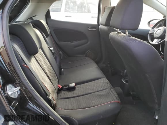 ✅ 2013 Mazda 2 Touring • VIN: JM1DE1LZ1D0160204 • Лот: 81988825. Опубликован ранее на Copart с пробегом 163 218 миль. Бесплатный доступ к архиву аукционных продаж из США и подробный отчёт об истории автомобиля на DreamBid. Изображение 11.