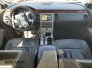 ✅ 2010 Ford Flex Limited • VIN: 2FMGK5DCXABA18138 • Lot: 81370785. Listed on Copart with 115,895 mi. Free auction sales archive from the USA and detailed vehicle history report at DreamBid. Image 8.