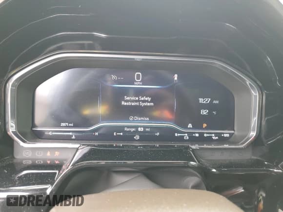 ✅ 2025 Chevrolet Silverado 1500 LTZ • VIN: 2GCPAEED0S1154591 • Lot: 67964105. Wystawiony na Copart z przebiegiem 2 971 mil. Bezpłatny archiwum sprzedaży aukcyjnych z USA i szczegółowy raport historii pojazdu na DreamBid. Zdjęcie 9.