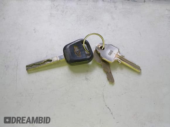 ✅ 2015 Chevrolet Silverado 2500HD Work Truck • VIN: 1GC1KUEG1FF161006 • Lot: 41614510. Listed on IAAI with 47,166 mi. Free auction sales archive from the USA and detailed vehicle history report at DreamBid. Image 11.